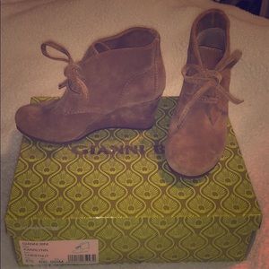 Gianni Bini Booties